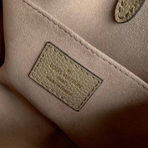 Louis Vuitton LV M47054 OnTheGo BB Handbag Bicolor Monogram Empreinte Leather Tourterelle Cr¨¨me - Default Title - View 8