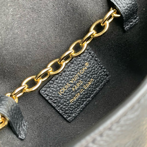 Louis Vuitton LV M4717Z Pouch Metis Belt Bag Black - Default Title - View 8