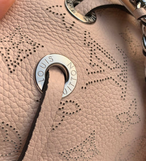 Louis Vuitton LV M59203 Bella Tote Mahina Cr¨¨me Beige - Default Title - View 8