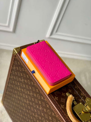 Louis Vuitton M13618 LV x TM Zippy Wallet Monogram Rose Red - Default Title - View 3