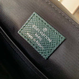 Louis Vuitton M30861 District PM Taiga infini Dark Green bag - Default Title - View 9