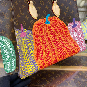 Louis Vuitton M46466 LV x YK OnTheGo MM Bag - Default Title - View 5