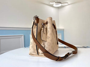 Louis Vuitton M55801 LV M55800 Muria M55799 Mahina Leather beige - Default Title - View 2