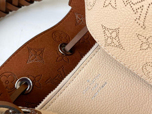 Louis Vuitton M55801 LV M55800 Muria M55799 Mahina Leather beige - Default Title - View 8