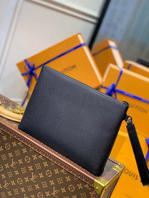 Louis Vuitton M69837 LV Aerogram Pochette iPad Black - Default Title - View 2