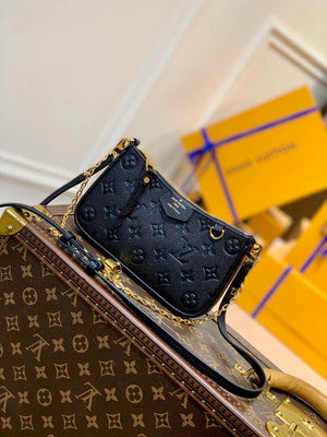 Louis Vuitton M80349 LV Easy Pouch ON Strap Monogram Bag - Default Title - View 1
