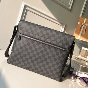 Louis Vuitton N41029 District MM Damier graphite Black - Default Title - View 3