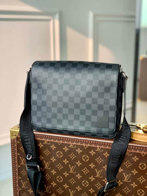 Louis Vuitton N42710 District PM Damier graphite Black - Default Title - View 1