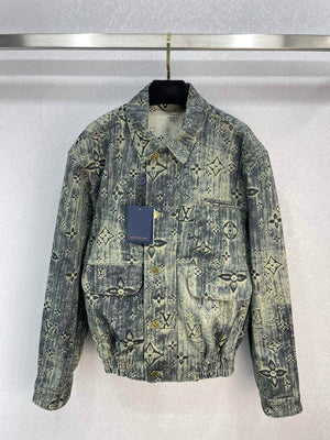 LV 1AAAWD Louis Vuitton Women's Fashion Clothing Jacket L55730 - S - View 1