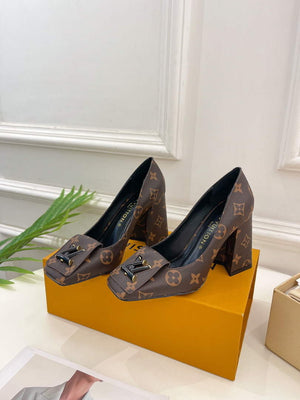 LV 1AB2KH Louis Vuitton Women's Shake Pumps L68253 - 35 - View 3