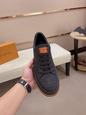 LV 1ACEZ4 Louis Vuitton Men Beverly Hills Sneaker L62347 - Male-38 - View 1