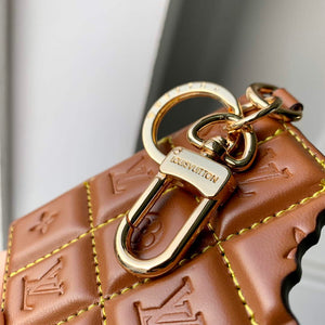 LV M01478 Louis Vuitton LV Chocolate Bar Figurine Key Holder and Bag Charm Brown grid - Default Title - View 3