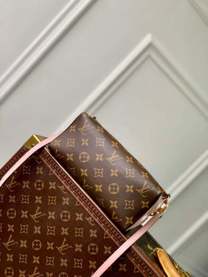 LV M11303 Louis Vuitton Bloom Pouch Bag Rose Jasmin Pink - Default Title - View 4