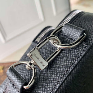 LV M11657 Louis Vuitton Avenue Messenger Bag Black - Default Title - View 5