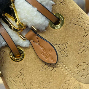 LV M11839 Louis Vuitton Bella Handbag Suede leather Bag Beige - Default Title - View 11