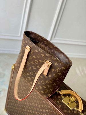 LV M12095 Louis Vuitton Classic Piano Handbag Monogram - Default Title - View 9