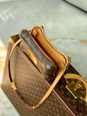 LV M12615 Louis Vuitton Bone Wearable Wallet Monogram - Default Title - View 9