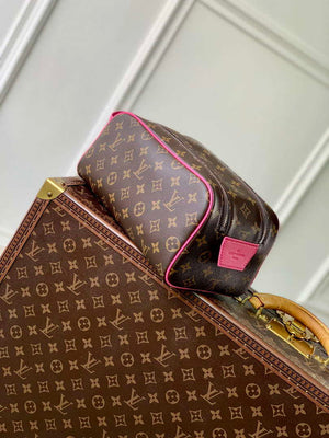 LV M12641 Louis Vuitton Locker Dopp Kit Taurillon Monogram Rose Red - Default Title - View 2