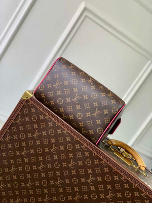 LV M12641 Louis Vuitton Locker Dopp Kit Taurillon Monogram Rose Red - Default Title - View 4