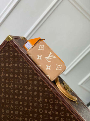 LV M12755 Louis Vuitton Zippy Wallet Sunrise Aquarelle Tan - Default Title - View 1