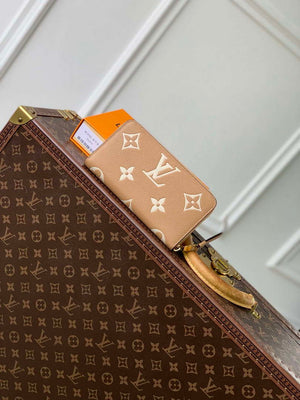 LV M12755 Louis Vuitton Zippy Wallet Sunrise Aquarelle Tan - Default Title - View 2