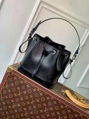 LV M12847 Louis Vuitton No¨¦ BB Bucket Bag Black - Default Title - View 1