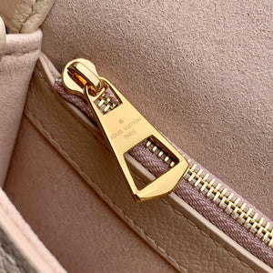LV M13231 Louis Vuitton Diane Handbag Sand - Default Title - View 7