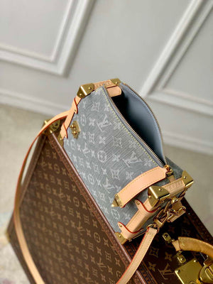 LV M13285 Louis Vuitton Side Trunk MM Bag Washed Gray - Default Title - View 9