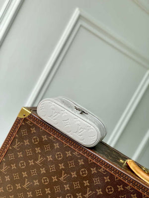 LV M13593 Louis Vuitton Vanity Chain Pouch Bag Brume Gray - Default Title - View 4