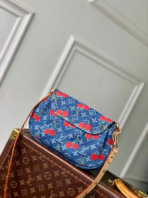 LV M13680 Louis Vuitton LV x TM Sunset Handbag - Default Title - View 3