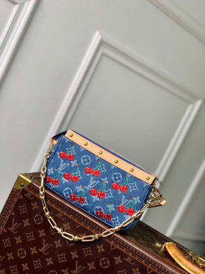 LV M13994 Louis Vuitton LV x TM Pochette Accessoires - Default Title - View 2