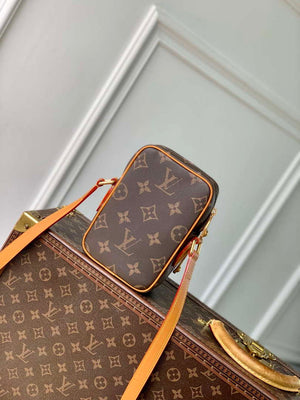 LV M14024 Louis Vuitton Amazone Cross-body Bag Monogram - Default Title - View 3