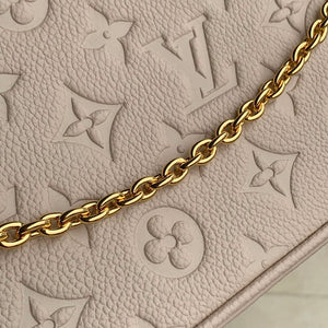 LV M14421 Louis Vuitton Easy Pouch Bag Sand - Default Title - View 7