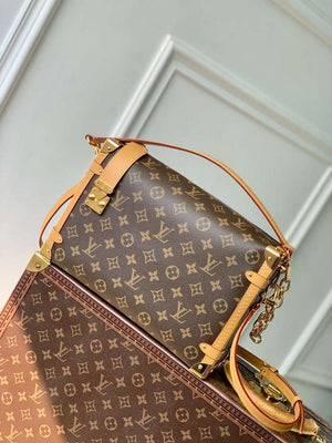 LV M14513 Louis Vuitton Side Trunk GM Handbag Monogram - Default Title - View 1
