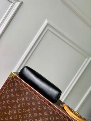 LV M14544 Louis Vuitton Pochette Vibe Handbag Black - Default Title - View 4