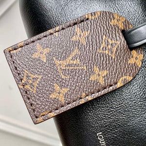 LV M14544 Louis Vuitton Pochette Vibe Handbag Black - Default Title - View 5