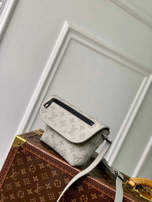 LV M14794 Louis Vuitton M12636 Pulse Wearable Wallet Sand - Default Title - View 2