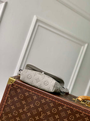 LV M14794 Louis Vuitton M12636 Pulse Wearable Wallet Sand - Default Title - View 4