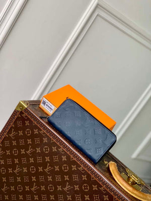 LV M14847 Louis Vuitton Zippy Wallet Horizontal Navy Blue - Default Title - View 1