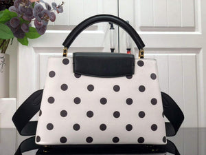 LV M20373 Louis Vuitton Capucines BB Handbag - Default Title - View 3