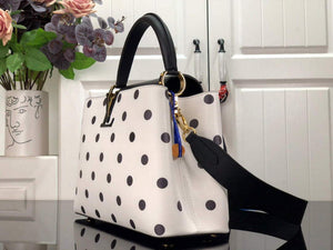 LV M20373 Louis Vuitton Capucines MM Handbag - Default Title - View 2