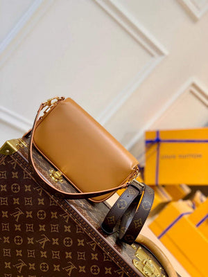LV M20396 Louis Vuitton Swing Handbag Hazelnut Brown - Default Title - View 2