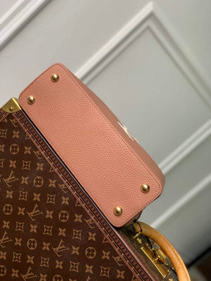LV M21045 Louis Vuitton Capucines MM Bag Trianon Pink / Greige - Default Title - View 4