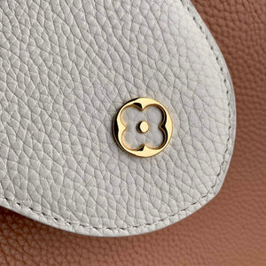 LV M21045 Louis Vuitton Capucines MM Bag Trianon Pink / Greige - Default Title - View 6