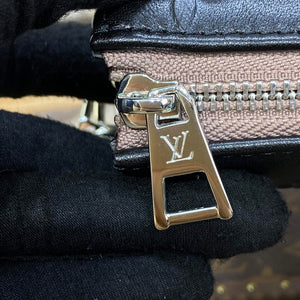 LV M21198 Louis Vuitton Coussin PM Bag Black - Default Title - View 6