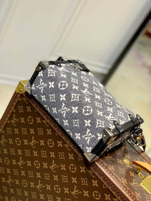 LV M21460 Louis Vuitton Side Trunk Bag - Default Title - View 4
