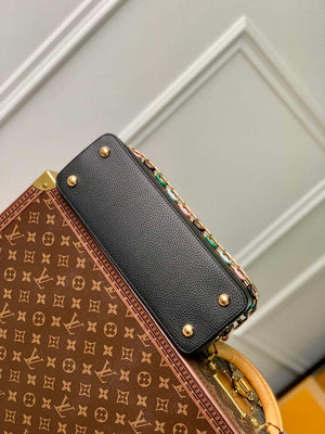 LV M21641 Louis Vuitton Capucines MM Handbag Black - Default Title - View 4