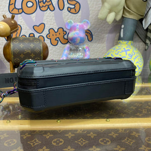 LV M21935 Louis Vuitton Future Trunk Bag Black - Default Title - View 4