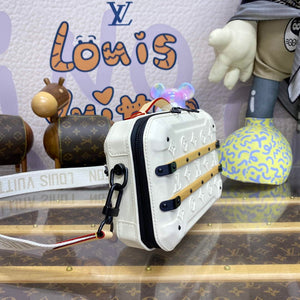 LV M21950 Louis Vuitton Future Trunk Bag White - Default Title - View 3