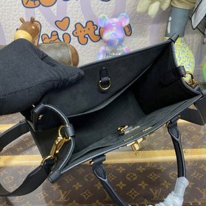 LV M22311 Louis Vuitton Lock & Go Handbag Black - Default Title - View 9